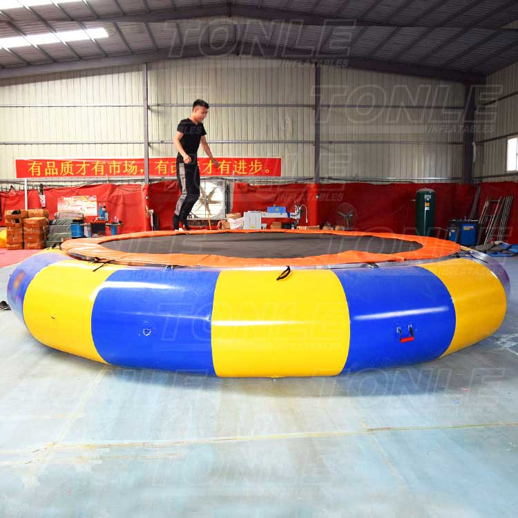 inflatable floating trampoline